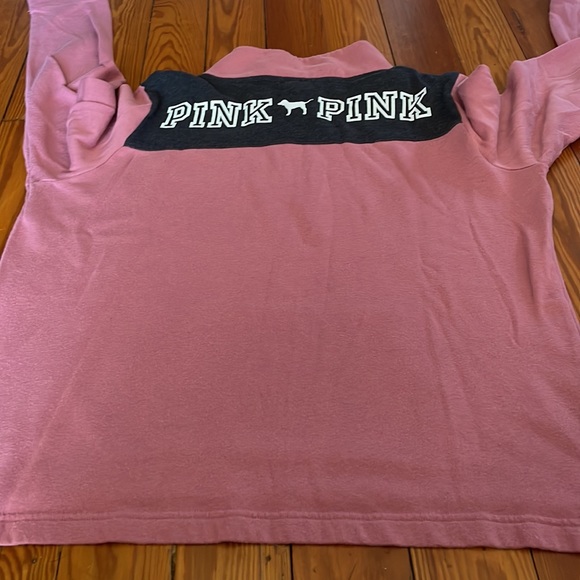 VS PINK 1/4 Zip Pull Over- L - Picture 2 of 3